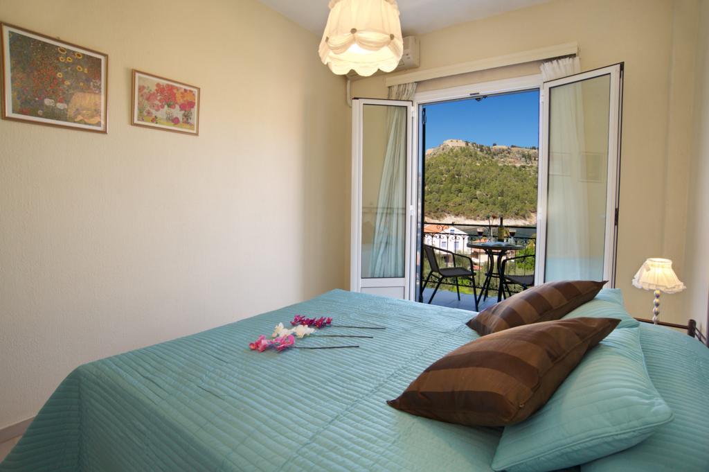 Pension Gerania Асос Номер фото